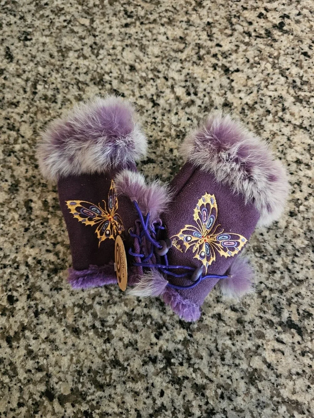 Northwest Spirit fingerless gloves Faux Rabbit Trim Embroidered Butterfly NEW